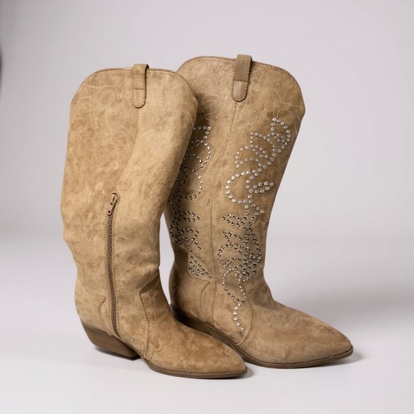 Madden Nyc Shoes - Madden Girl Tan Faux Suede Western Boots | Size 10 Studded Cowboy Zip
